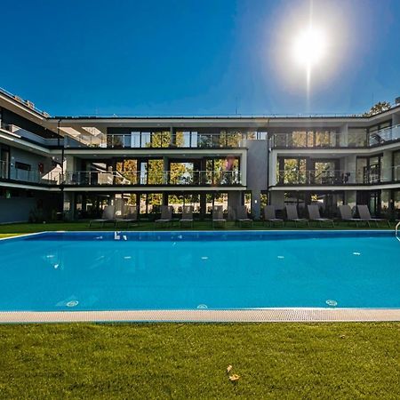 H55 Aparthotel Balatonlelle Exterior foto