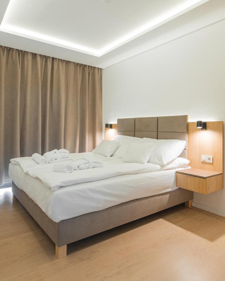 H55 Aparthotel Balatonlelle Exterior foto